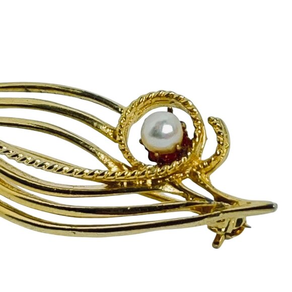 Vintage Gold Tone & Faux Pearl Leaf Brooch Elegant Jewelry Accessory (5749) - Picture 2 of 4